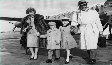 Did Desi Arnaz Jr have a child at 15?